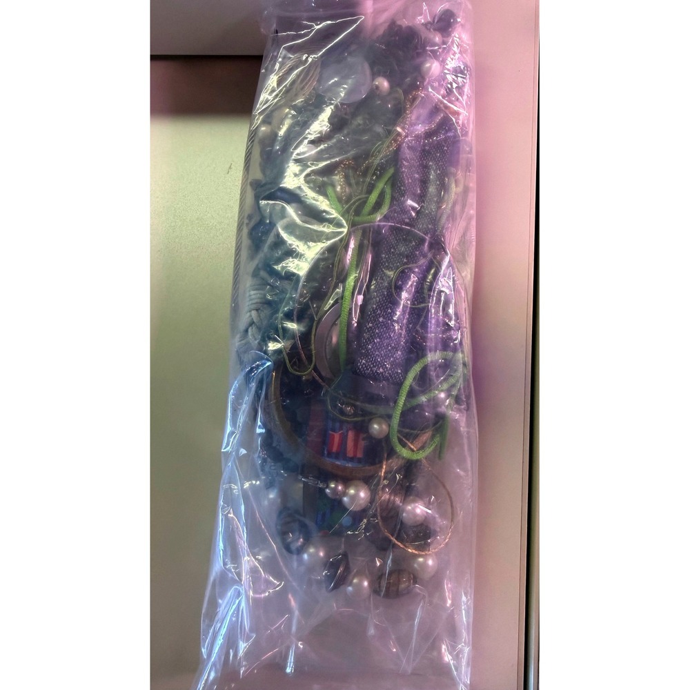 1 LB Mixed Costume Jewelry Lot Grab Bag Necklaces Bracelets Beads Craft Wearable